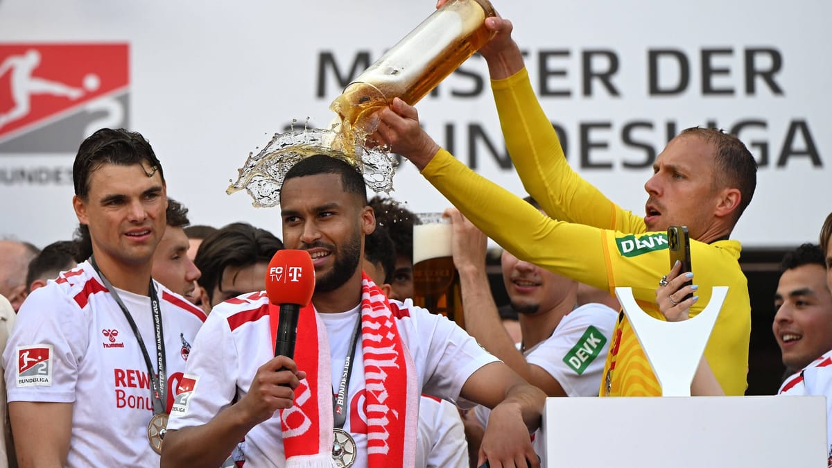 1. FC Köln: FC Star tiene "Firmado con un club