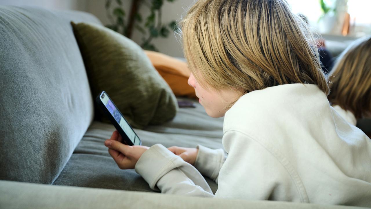 Aumentos de la violencia sexualizada, también por ai