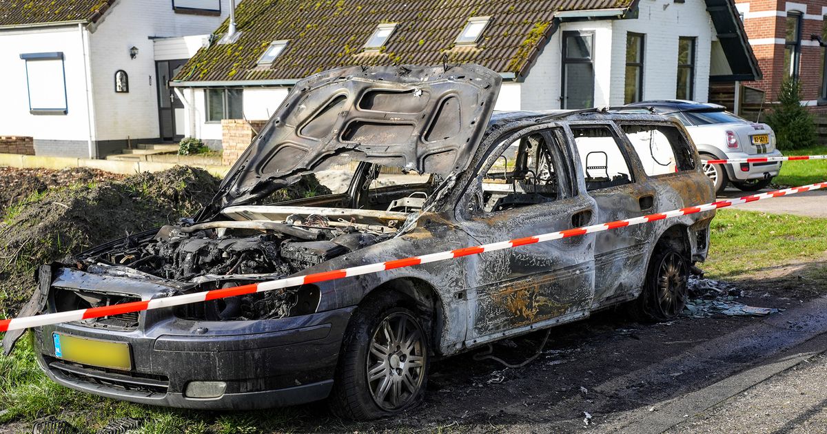 Cell y TBS exigieron una serie de incendios de automóviles