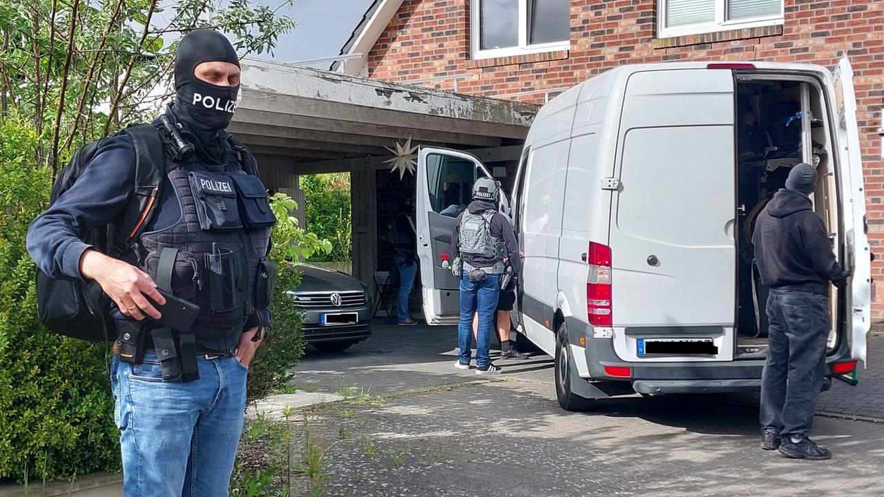 Raid contra el contrabando del crimen
