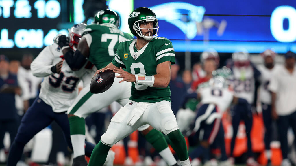 Steelers QB anuncia Rodgers-Deal