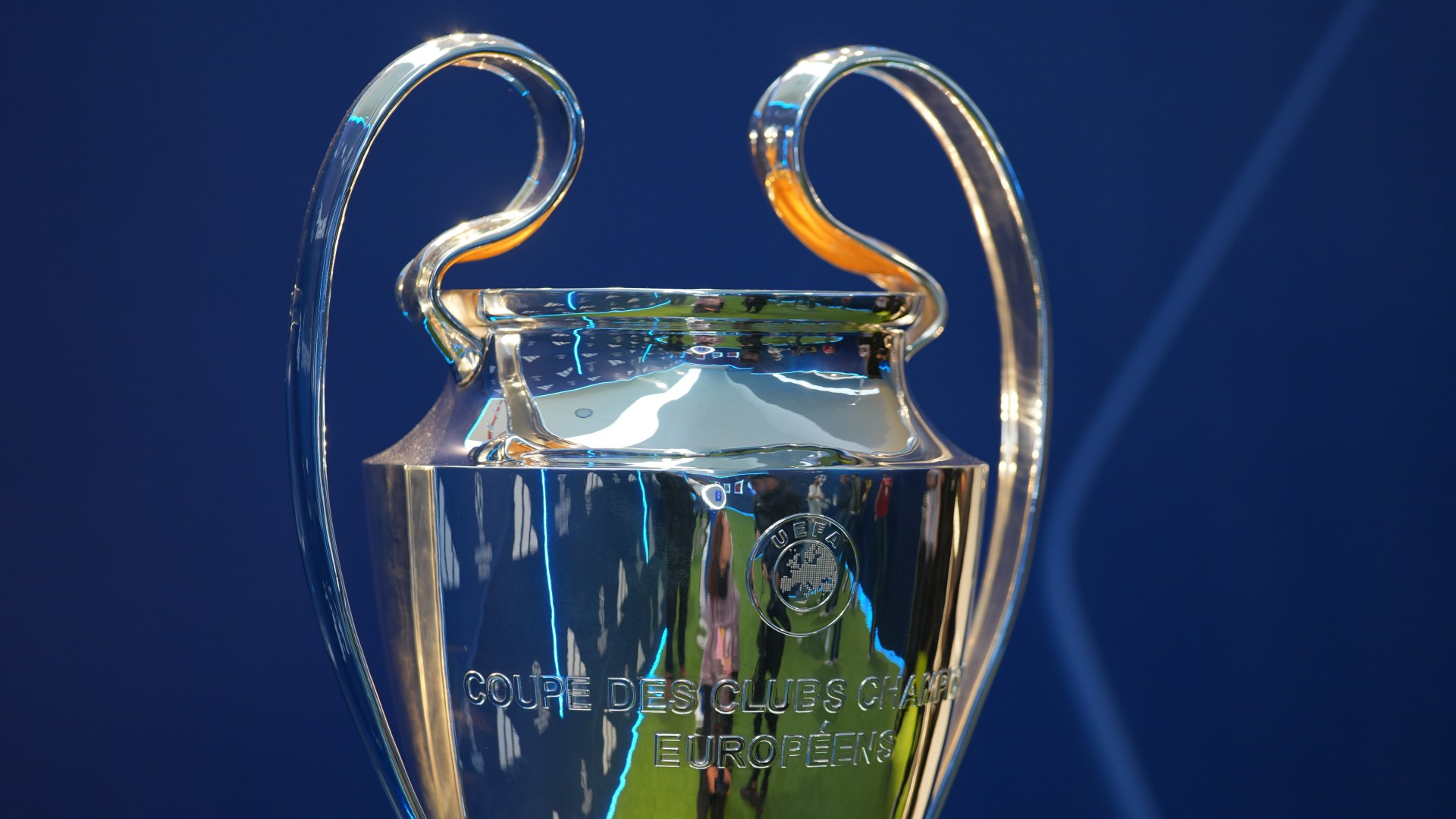 ¿Cuántos equipos de la Premier League pueden clasificarse para la