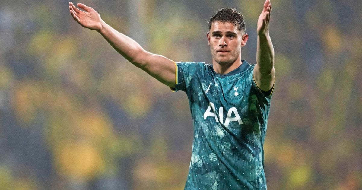 Europa League en vivo: Micky Van de Ven comienza en