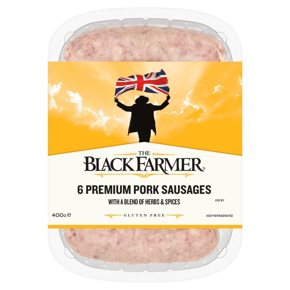 Paquete de seis las salchichas de cerdo premium de granjero negro.