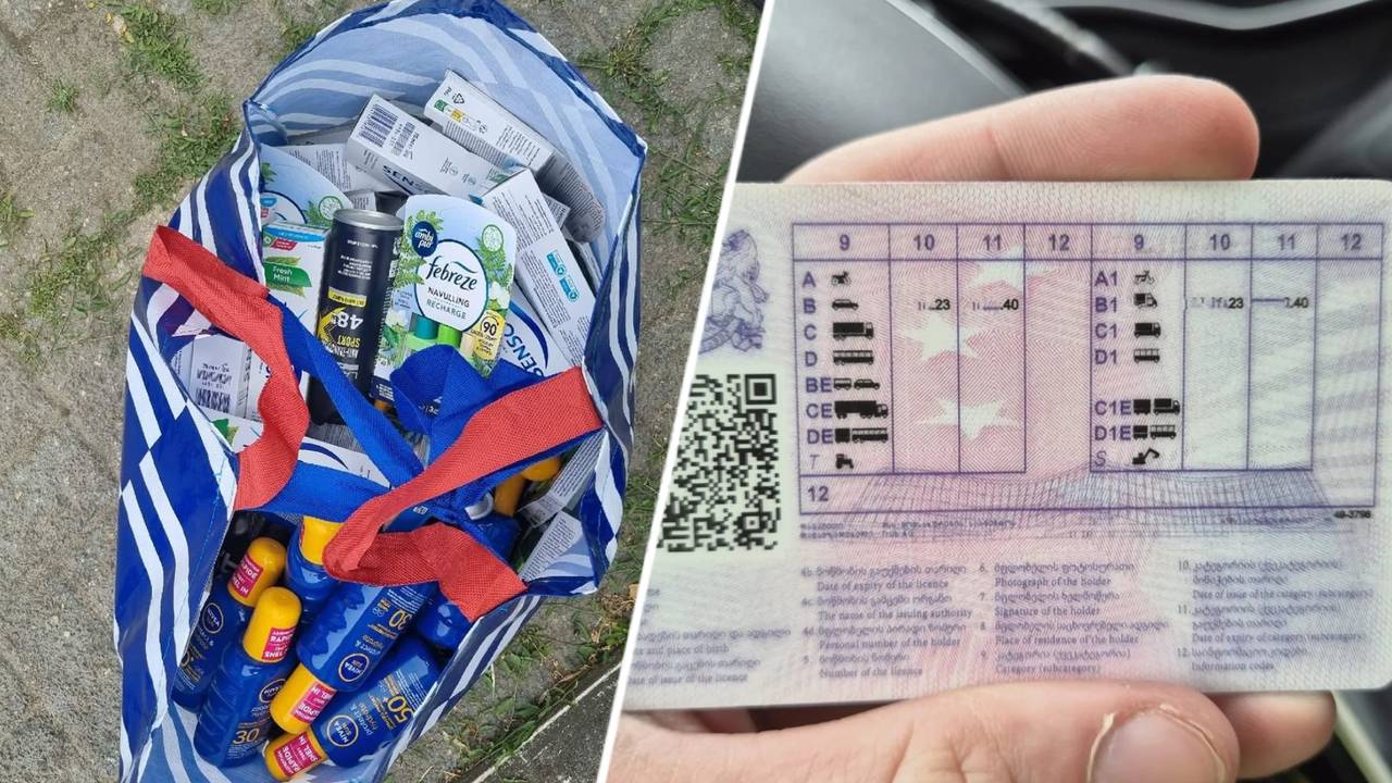 El hombre con una licencia de conducir falsa tiene bolsas