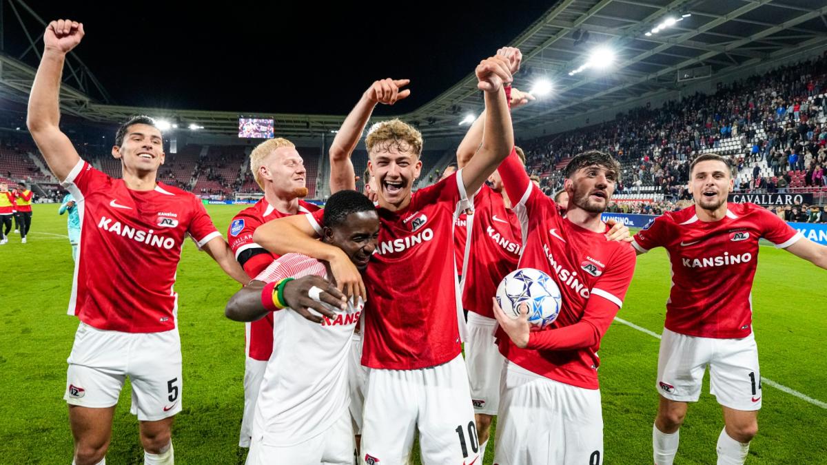 En o debajo: sigue a AZ - Heerenveen Live On
