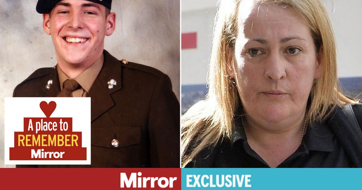 Campaña de espejo de la madre del soldado asesinado Lee
