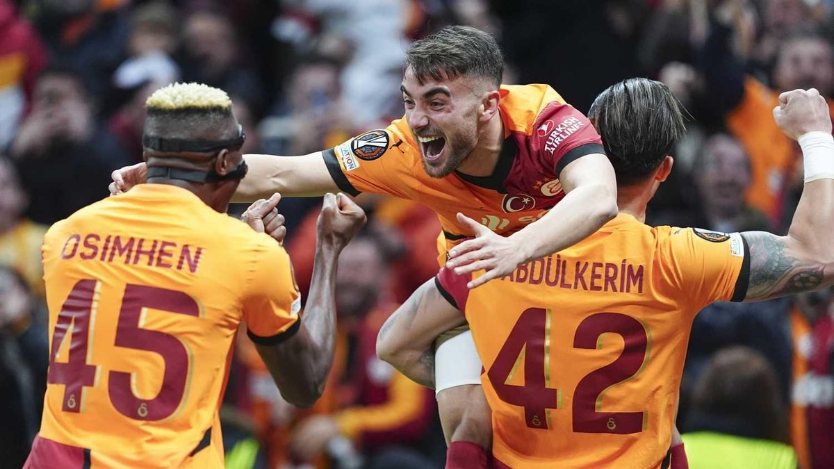 ¡Gran honor para Yunus Akgün! El objetivo de la temporada