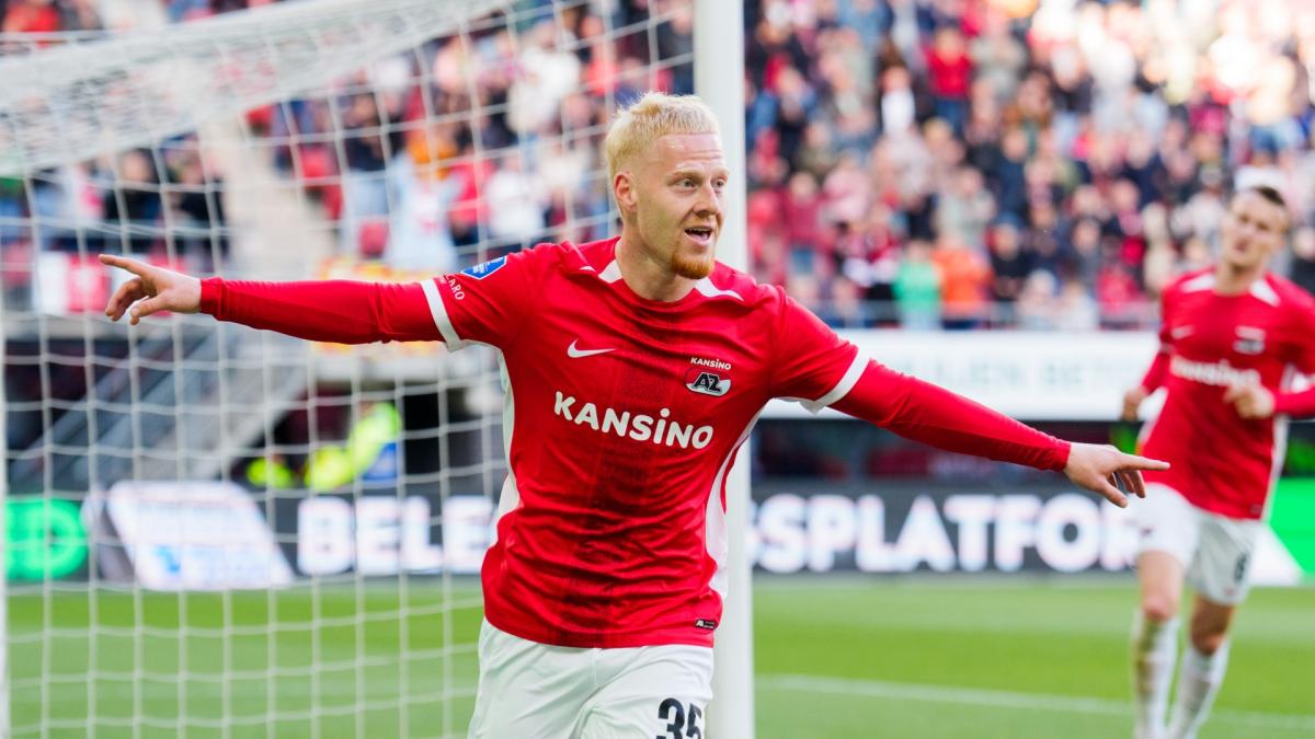 Hattrickheld meerdink lleva a AZ a la final de los