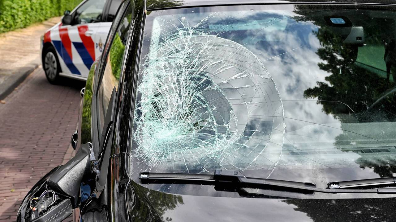 Hombre recogido en coche mientras intenta tomar el autobús