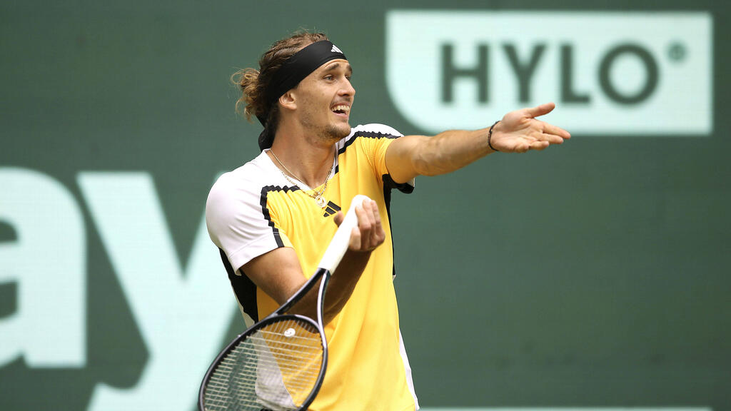 Bolas, drones! Zverev constantemente en foco