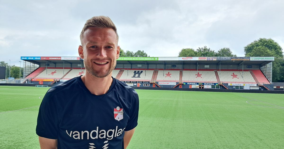 Mike Te Wierik buscando un nuevo club: 'Emmen no quería