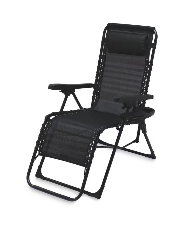 Silla de gravedad negra cero con bandeja lateral.