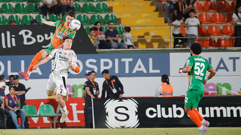 besiktas-caykur-rizespor-maci-ne-zaman-saat-kacta-ve-hangi-kanalda-1748152271865.png