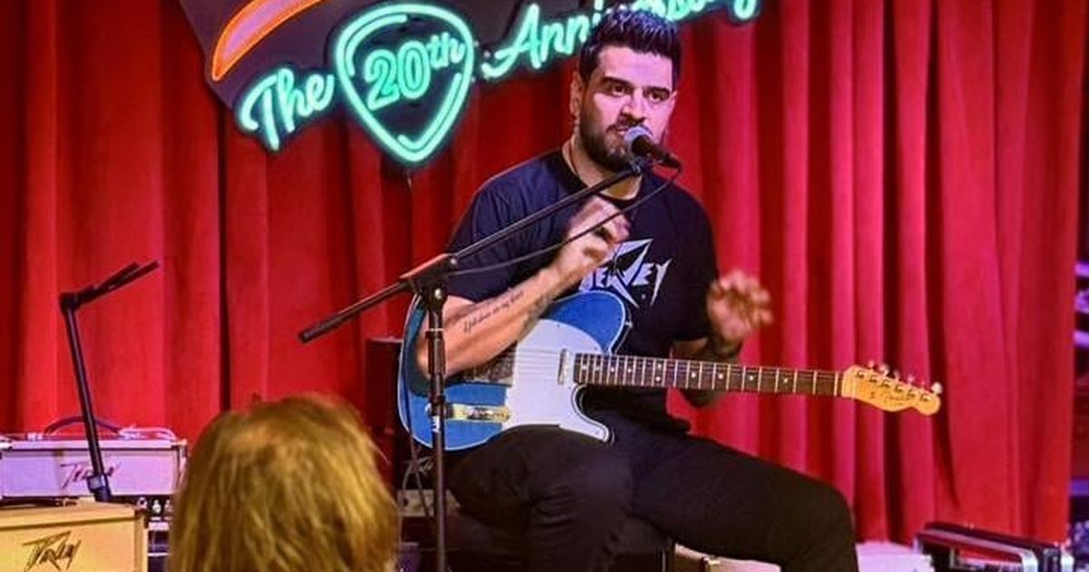 Famoso cantante de Costa Rica robado de activos en la
