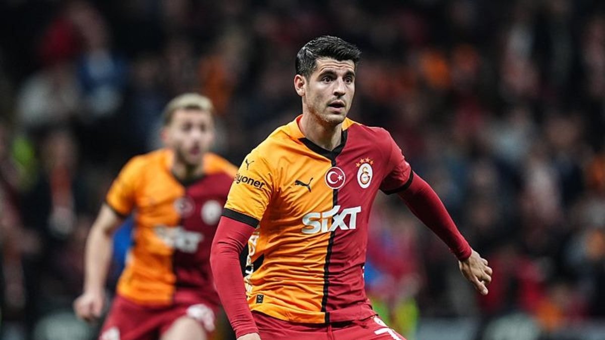 Celebraciones del campeonato de Galatasaray ¿Por qué no Álvaro Morate?