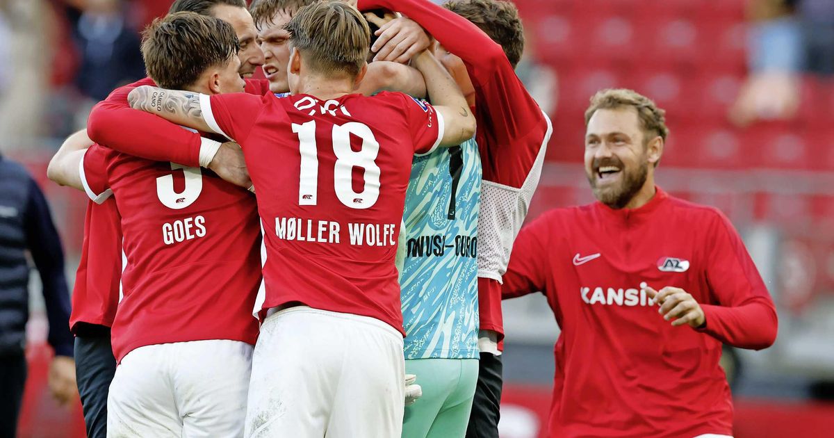 AZ vuelve al FC Twente y toma el último boleto