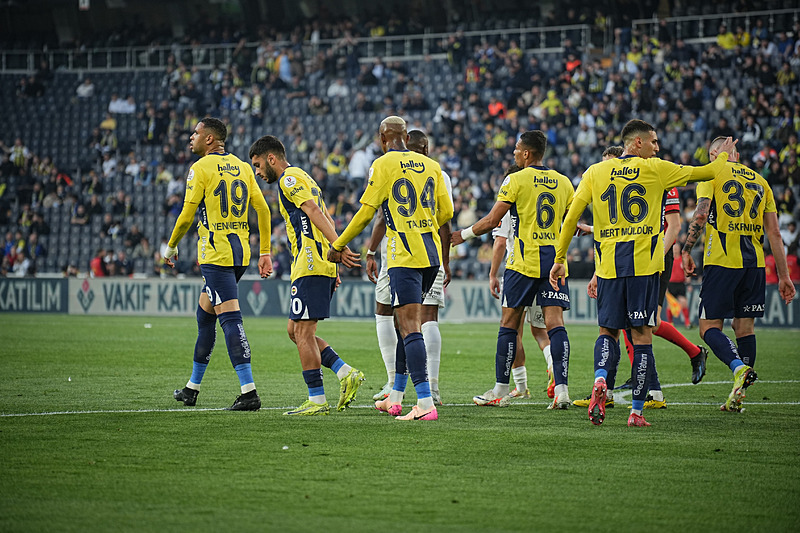 atakas-hatayspor-fenerbahce-maci-ne-zaman-saat-kacta-ve-hangi-kanalda-1748240359215.png