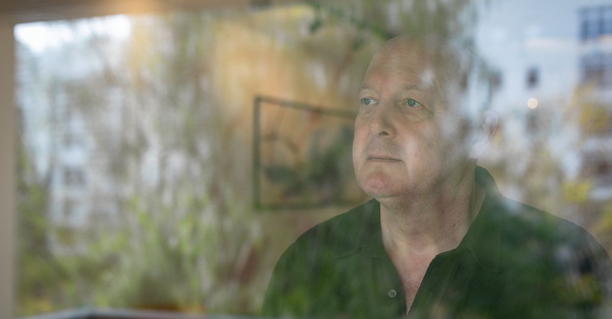 El ex propietario de la cafetería, Johan Van Laarhoven, exige