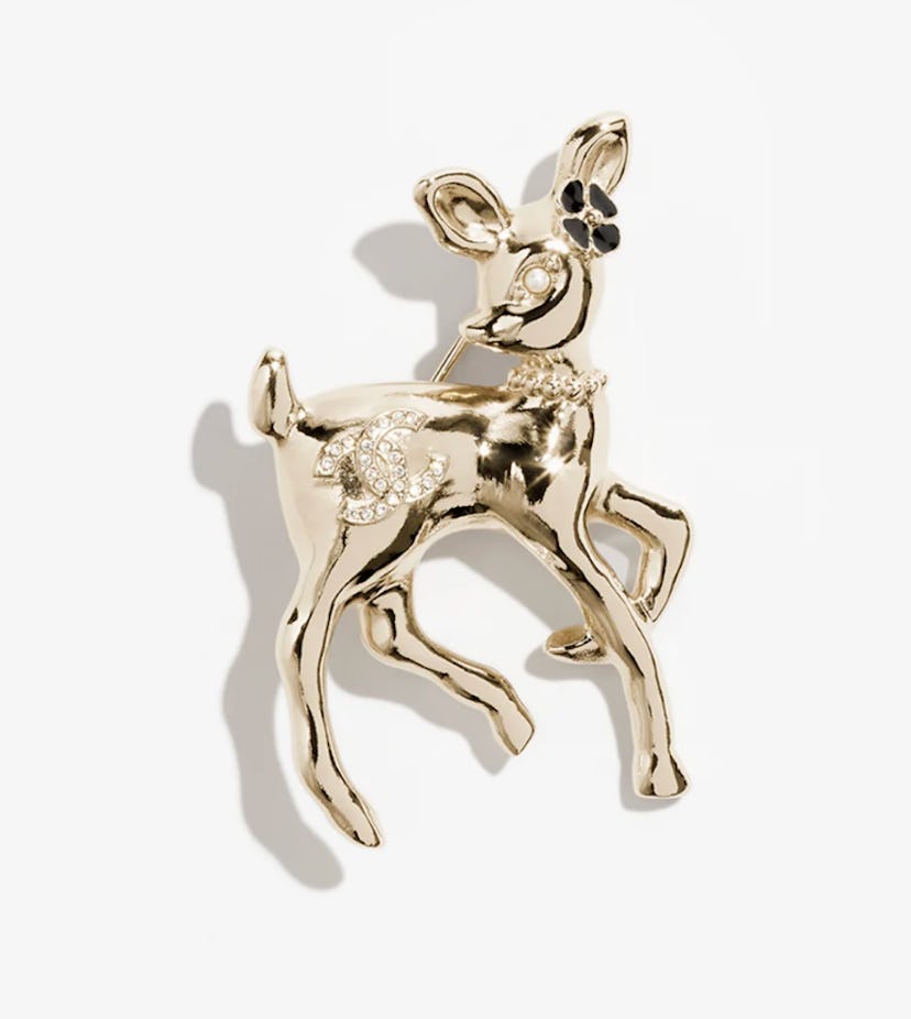 Broche de ciervos