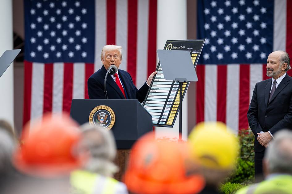 Análisis: Trump-Zölle en China pone en peligro los empleos en