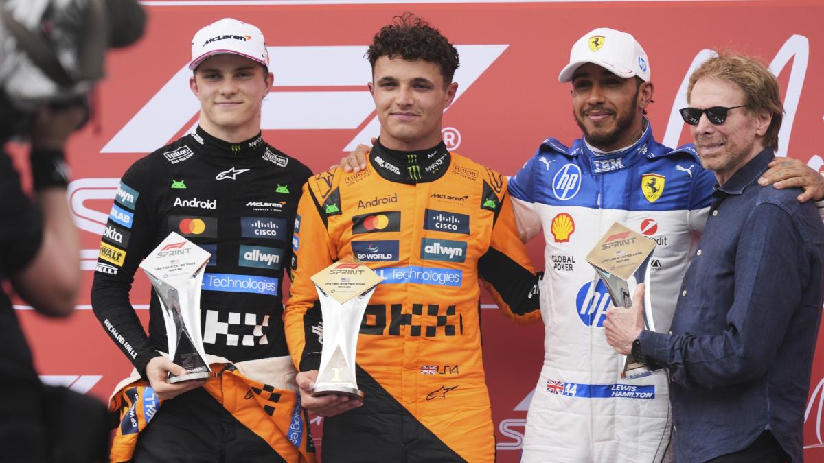 Antonelli: "Piatters me arrojaron". Hamilton: "Con otra vuelta ..."