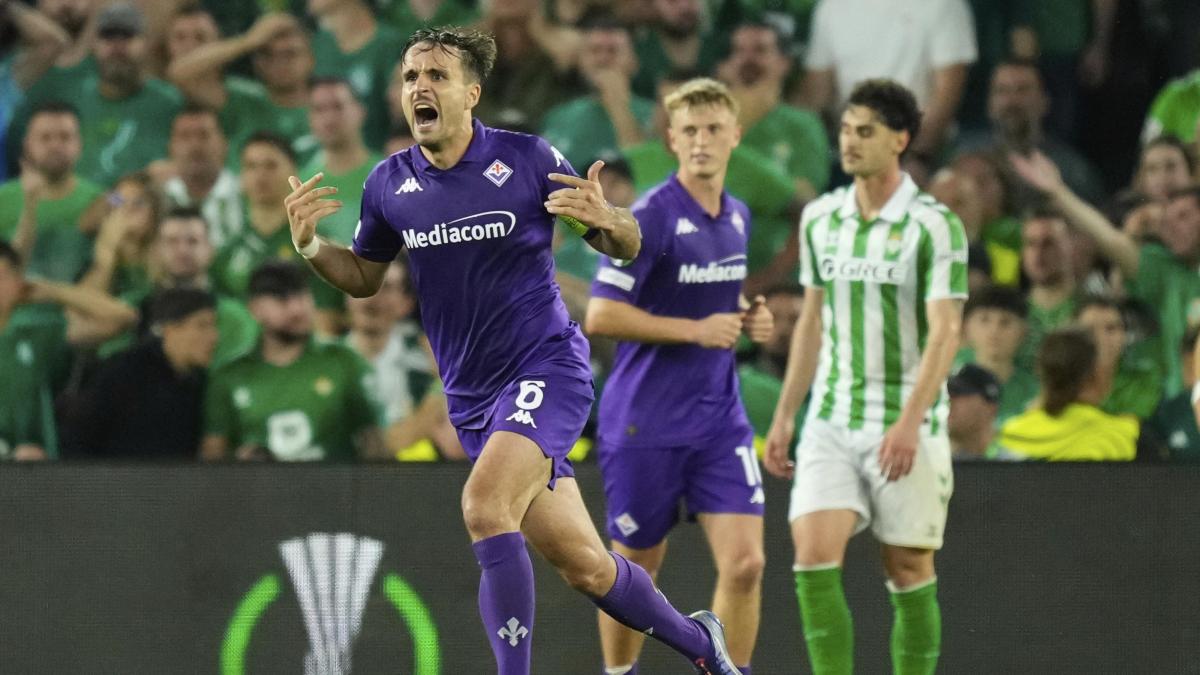 Betis se escapa, Ranieri reaviva la esperanza púrpura: Palladino está