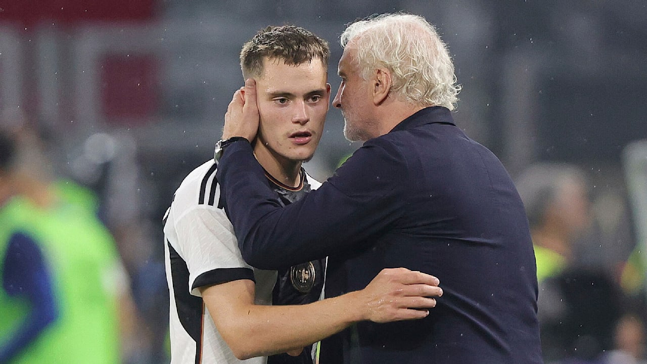 Cambiar thriller alrededor de DFB Star-Völler aconseja a Wirtz a