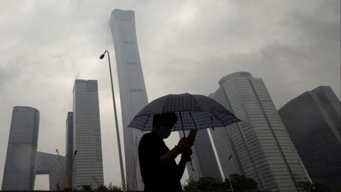 China presiona para más fusiones bancarias para hacer que el