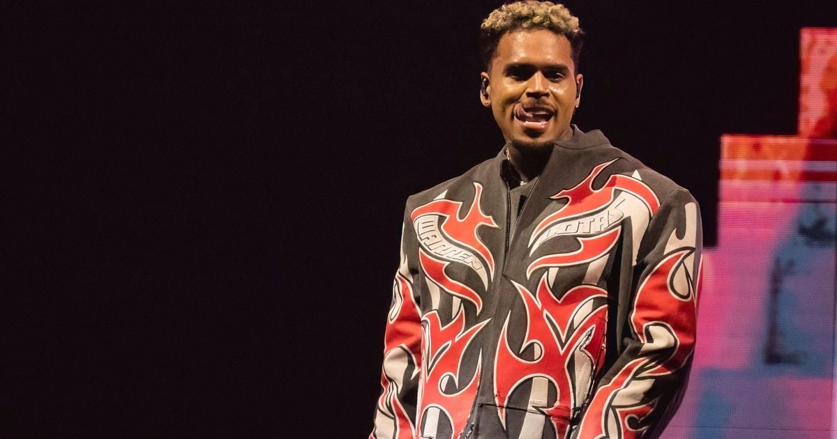 Chris Brown en el Reino Unido acusó al maltrato