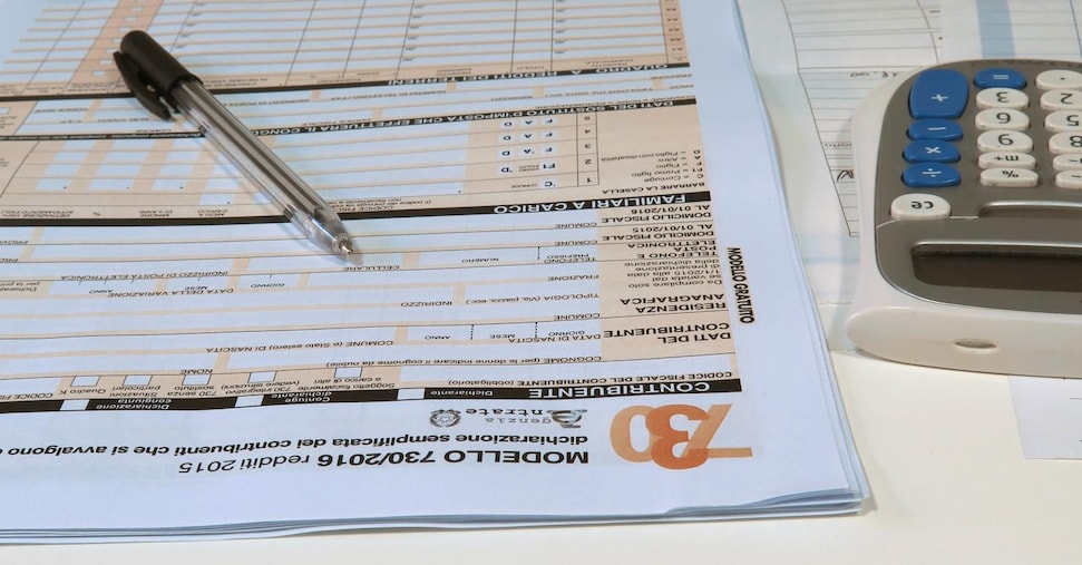 Circular de impuestos, ingresos: desde los escaso hasta las deducciones,