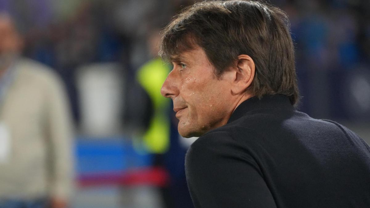 Conte: "El fútbol también es este. Jugamos el bono, ya