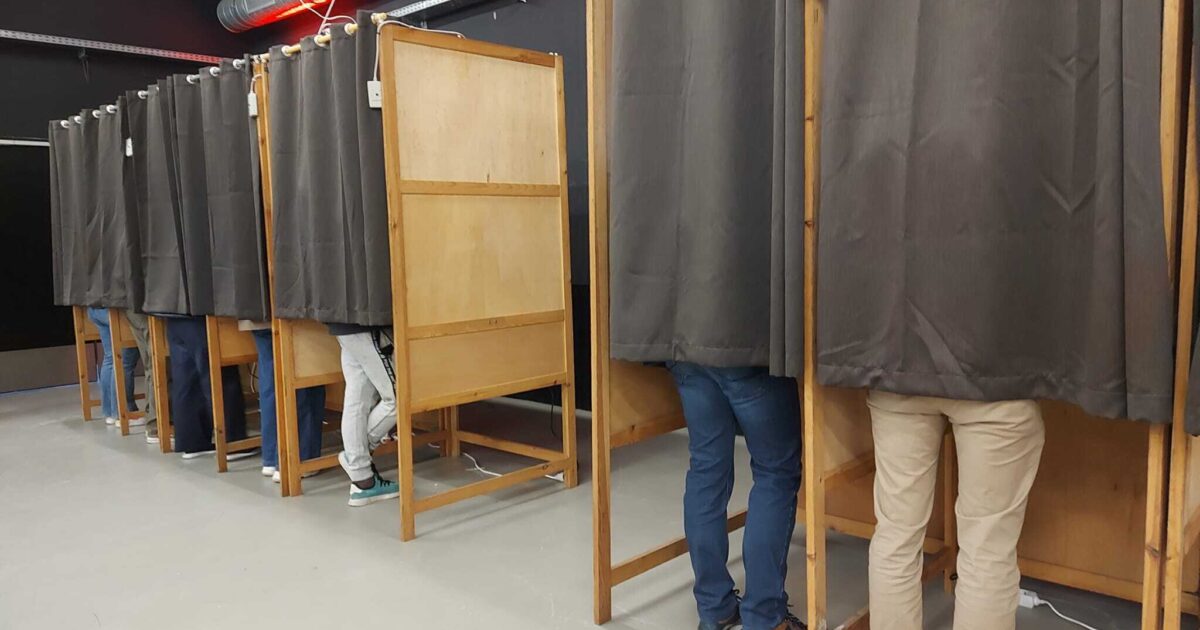 De nuevo otras reglas en las elecciones posteriores? El ministro