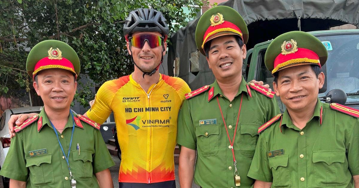 'Detenido' Johnny Hoogerland roto después del Tour de Francia vietnamita: