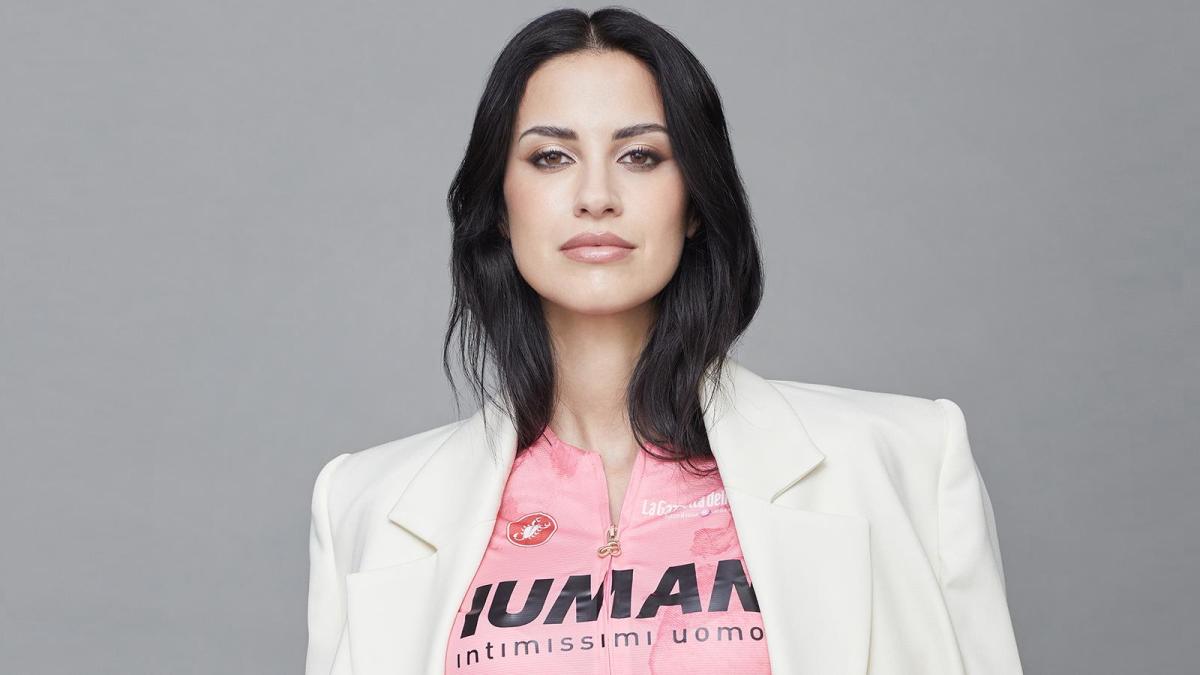 ELEONORA INCARDONA, La belleza del Giro d'Italia: "Rosa, el color