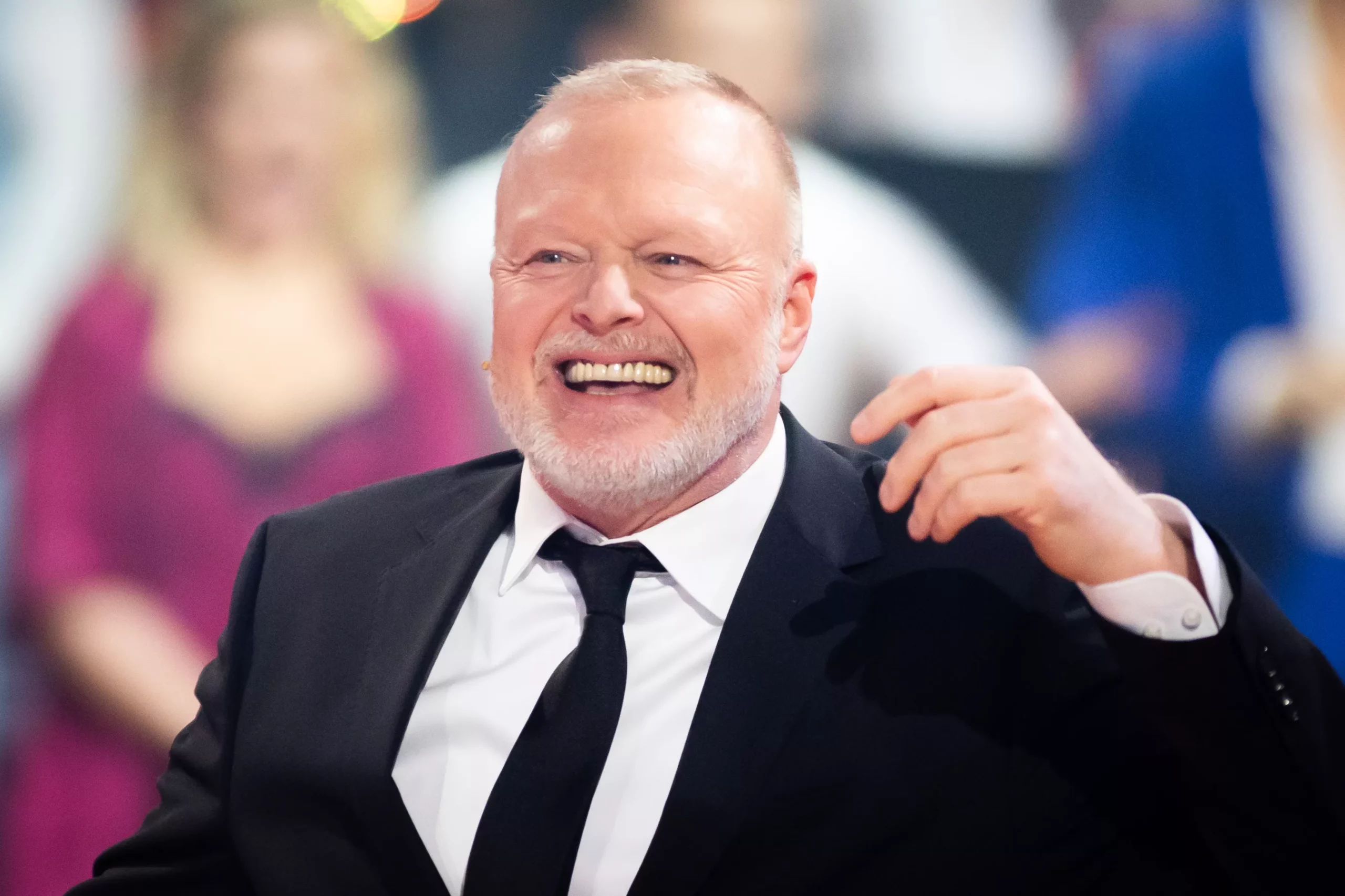 ESC-Klat en Basilea: Stefan Raab asalta el escenario y causa