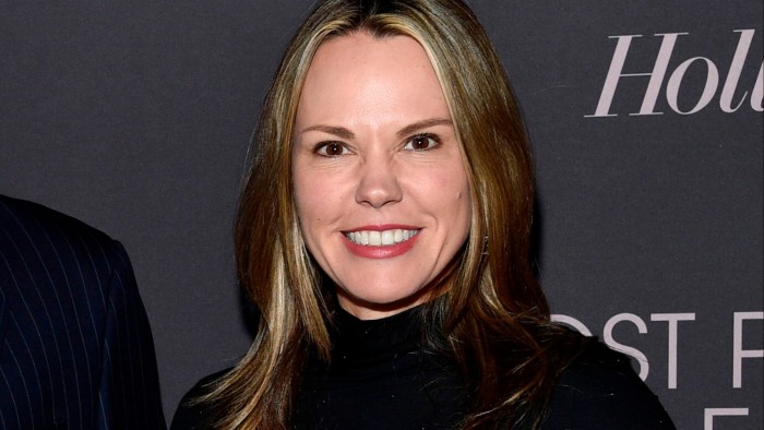 El CEO de CBS News, lo canta como propietario, Paramount,