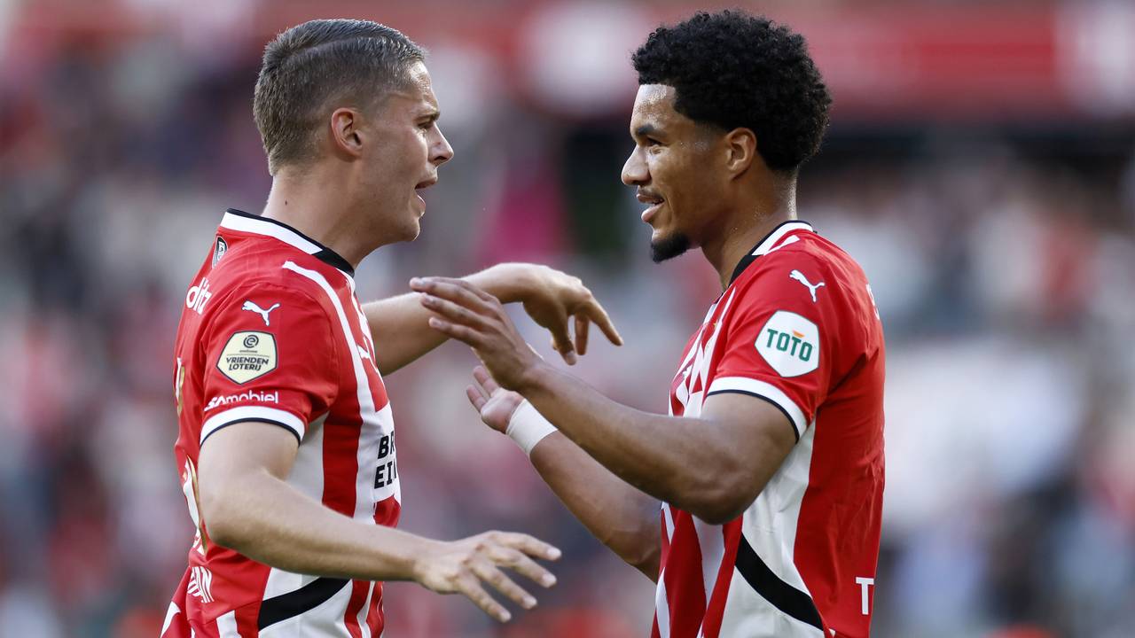 El PSV ya no se le permite regalar el título