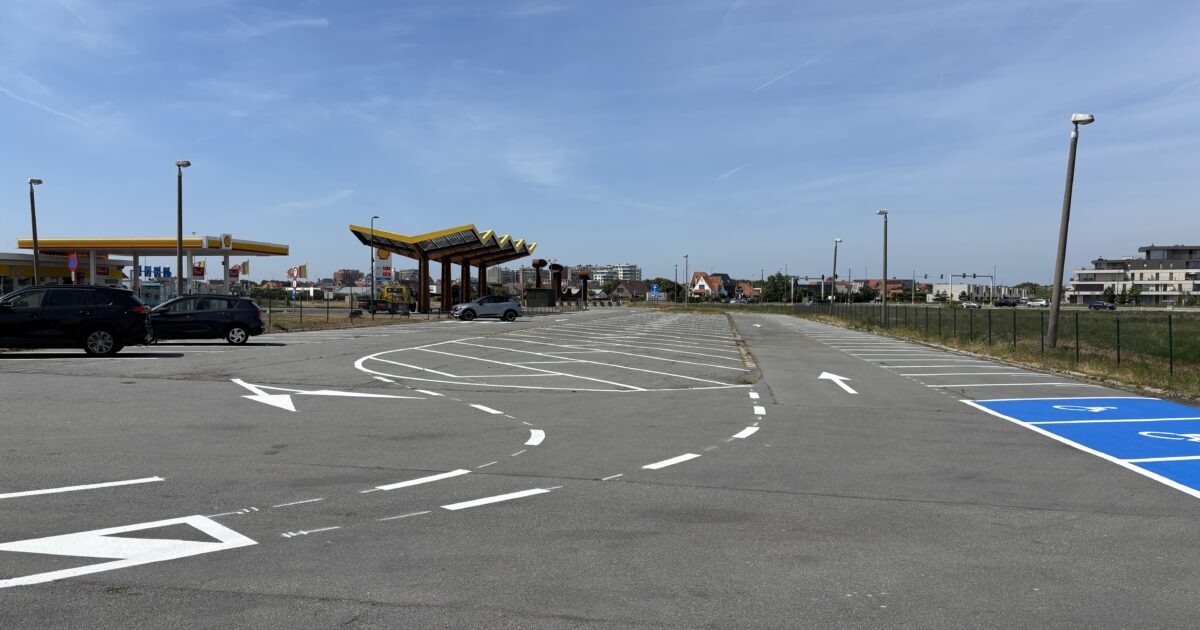 El aeropuerto de Oostende-Brugge tiene estacionamiento adicional