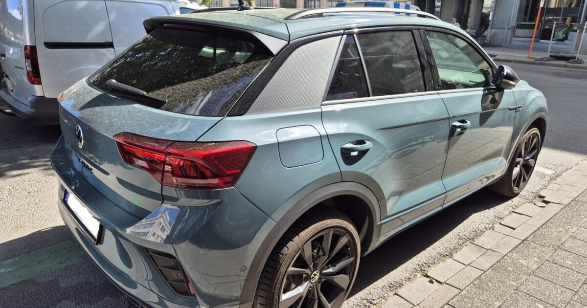 El automóvil incautado después del comportamiento de conducción peligrosa en
