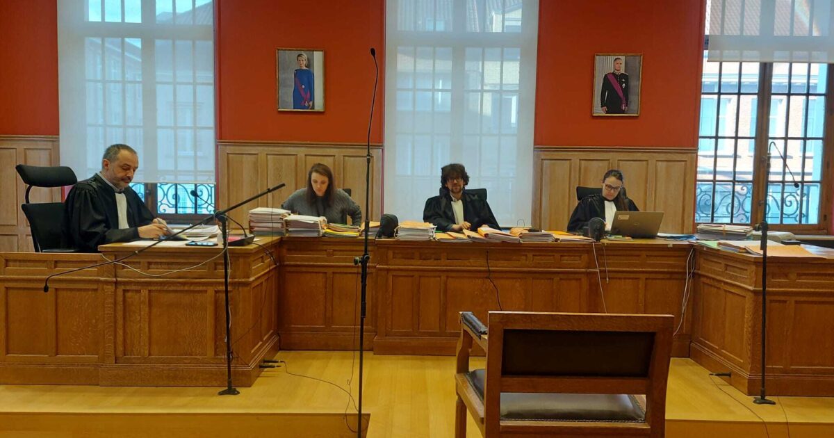 El fiscal público en West Flanders continúa solicitando el aplazamiento