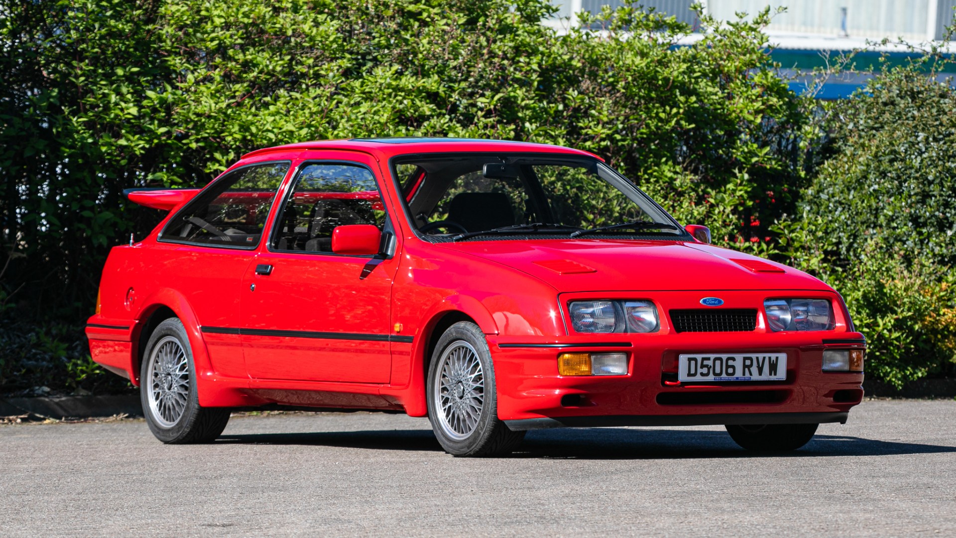 El icónico Ford Sierra Cosworth se venderá por £ 90,000,