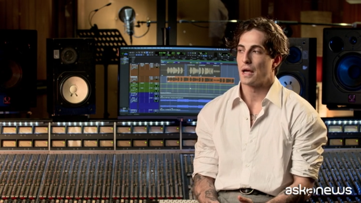 El líder del Maneskin, Damiano David, con su primer álbum