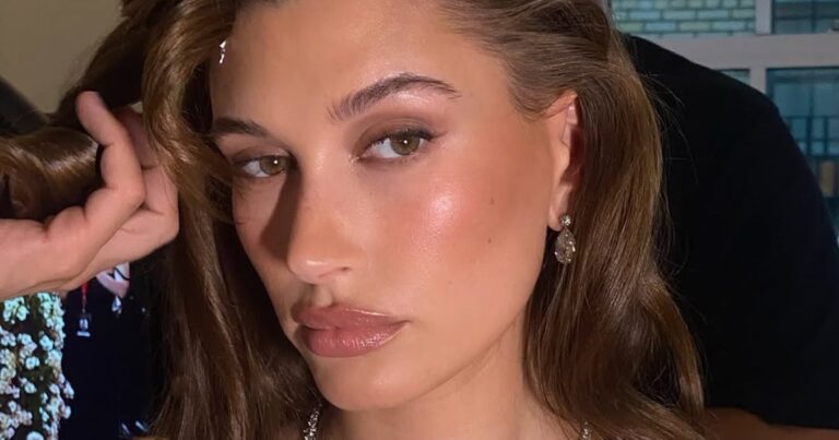 El maquillaje Met Gala de Hailey Bieber presentó un nuevo