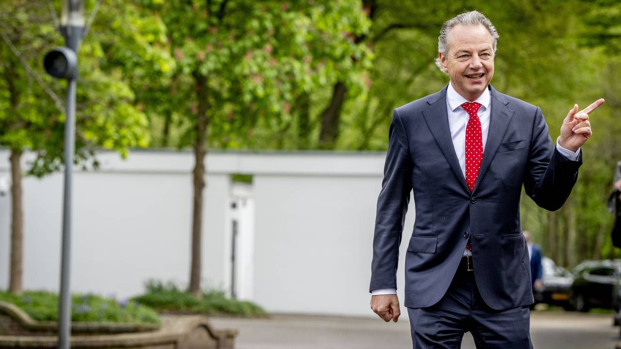 El ministro quiere dar cientos de millones por accesibilidad en