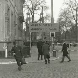 El municipio de Amsterdam participó en gran medida en la