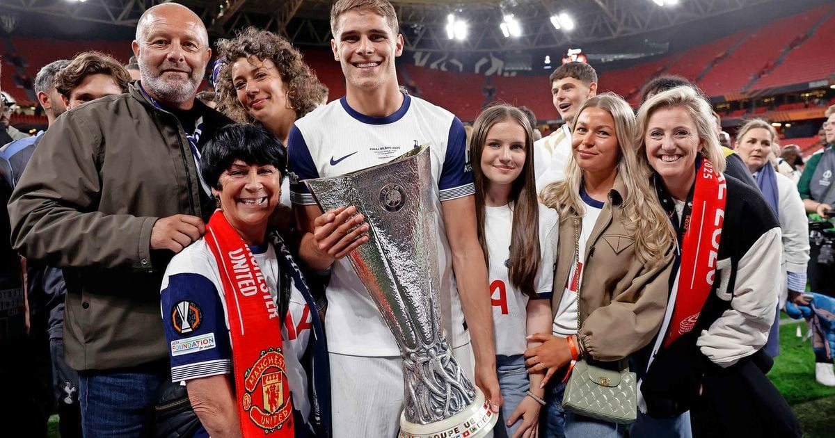 El orgulloso Micky Van de Ven cruza el mundo: "No