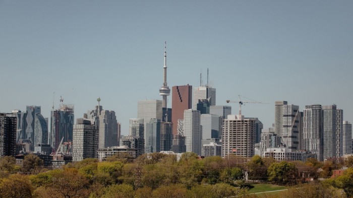 El plan de pensiones más grande de Canadá tiene casi