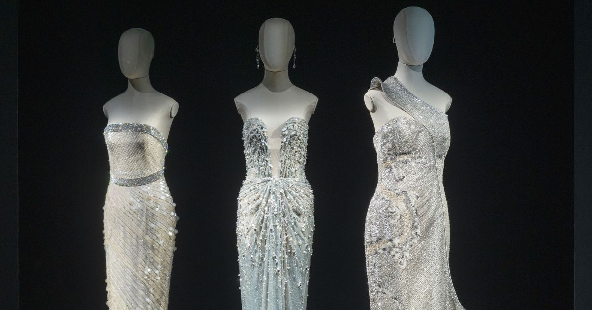 En Milán inaugura una exposición de moda que no debe