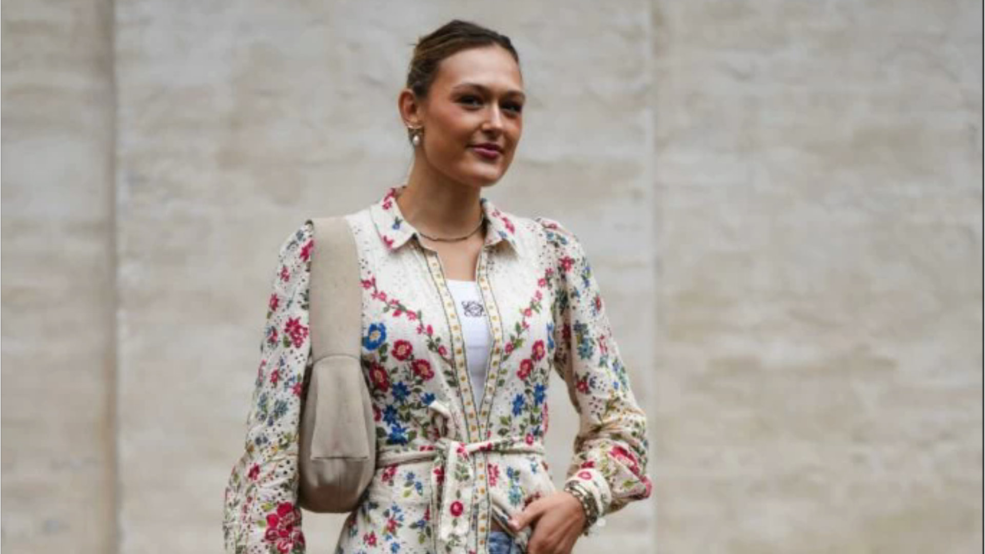 Entre telas preciosas y tramas evocadoras, Kimono mantiene la fe